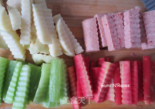 缤纷四季——清烧午餐肉的做法步骤：2