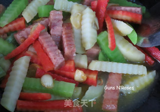 缤纷四季——清烧午餐肉的做法步骤：8