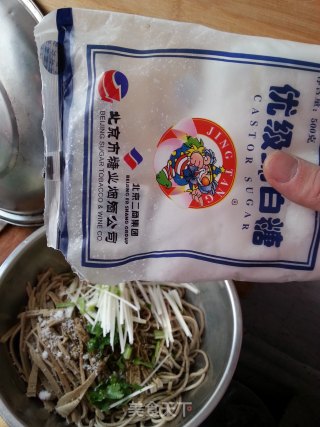 川味！凉拌豆腐丝的做法步骤：5