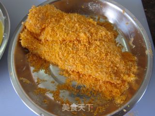 外酥里嫩の【香酥鱼排】的做法步骤：4