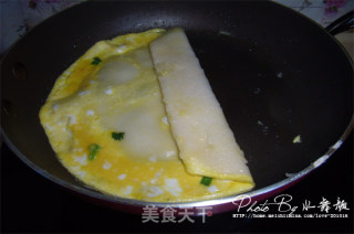 葱香鸡蛋饼的做法步骤：4