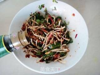 水豆豉拌折耳根的做法步骤：8