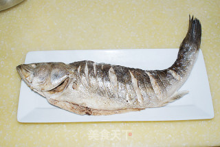 清蒸海鲈鱼的做法步骤：13