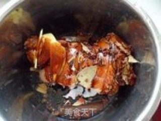 肉娃的菜菜-----酱卤肘子的做法步骤：6