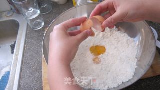 Good Old Fashioned Pancakes 老式经典薄煎饼的做法步骤：2