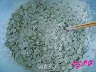 蒸榆钱饭----属于春天的美食的做法步骤：3
