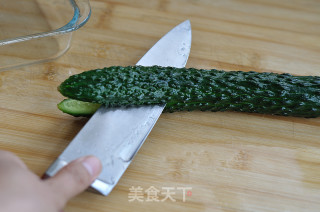 酸辣黄瓜的做法步骤：1