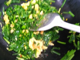 韭菜炒鸡蛋的做法步骤：7