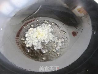 韭菜炒黄面的做法步骤：3
