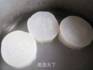 酥炸小鱼的做法步骤：3