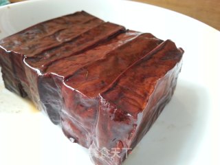 腊肉炒蒜苗，湖南美食！香辣并存的做法步骤：2