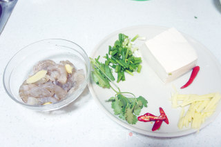 鲜虾扒豆腐的做法步骤：2