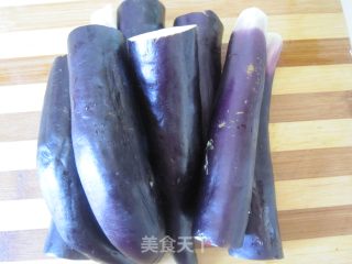 酱扒茄子的做法步骤：1