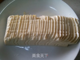 皮蛋豆腐的做法步骤：2