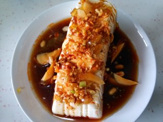 皮蛋豆腐的做法步骤：5