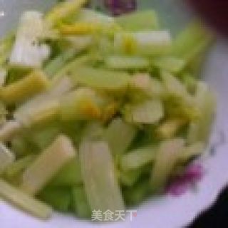 凉拌西芹的做法步骤：4