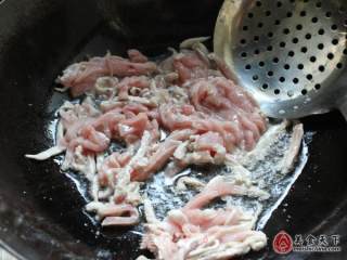 酸菜肉丝面的做法步骤：3