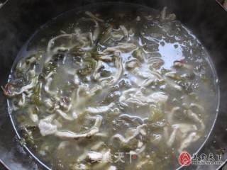 酸菜肉丝面的做法步骤：5