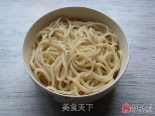 酸菜肉丝面的做法步骤：7