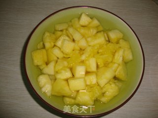 酸酸甜甜的滋味---菠萝咕噜肉的做法步骤：4