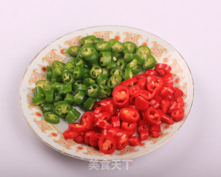 超级米饭杀手----三招教你炒出鲜嫩的小炒牛肉的做法步骤：2