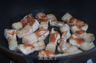 土豆红烧肉的做法步骤：4