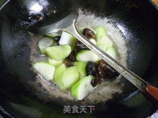 黑木耳炒夜开花的做法步骤：11