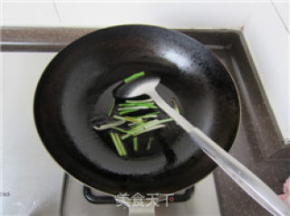 蚝油韭菜豆芽的做法步骤：7