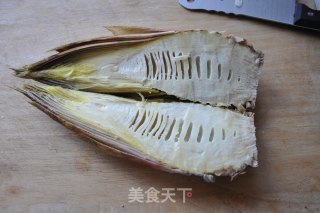 笋丁鸡肉粥的做法步骤：1