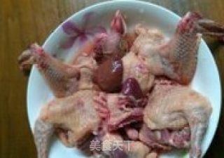 女人保养秘籍----〖田七炖乳鸽〗的做法步骤：2