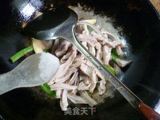 茭白梅豆炒猪肚的做法步骤：13