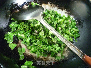 莴笋叶炒榨菜的做法步骤：7