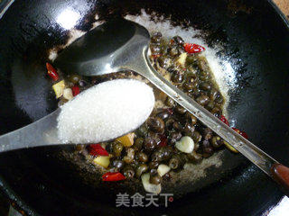 炒蛳螺的做法步骤：8