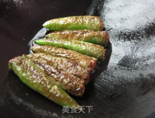 猪肉酿青椒的做法步骤：3