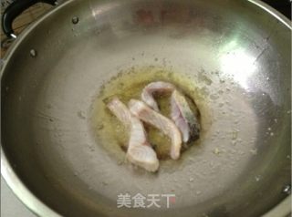 红烧草鱼块的做法步骤：4
