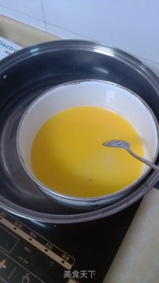 芒果果冻and牛奶蜜豆布丁的做法步骤：5