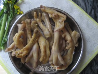 蚝油鸭掌的做法步骤：1