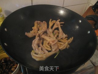 蚝油鸭掌的做法步骤：3