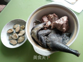 营养美味的家庭版鲍鱼捞饭的做法步骤：1