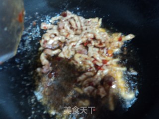 蒜苔炒肉丝的做法步骤：3