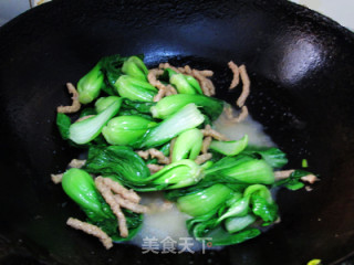素肉丝油菜的做法步骤：8