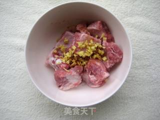 香菇蒸排骨的做法步骤：2