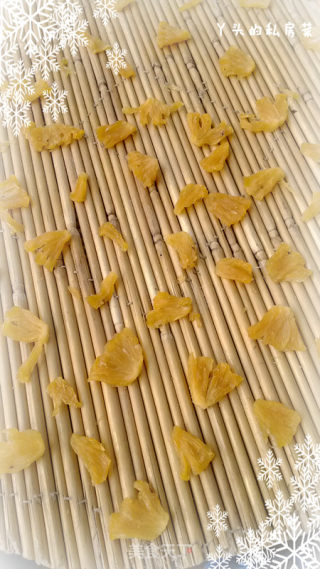 菠萝果脯的做法步骤：4