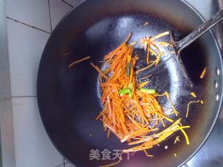 什锦炒饭的做法步骤：5