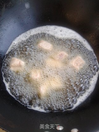 菠萝咕老肉的做法步骤：4