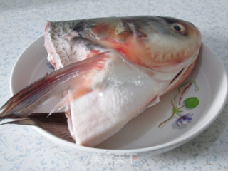 剁椒鱼头豆腐的做法步骤：2
