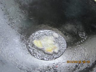 豆干小炒肉的做法步骤：4