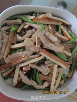 豆干小炒肉的做法步骤：7