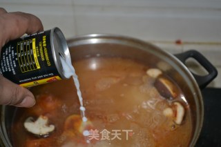 试做泰式火锅(冬阴功汤底）的做法步骤：5