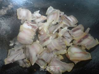 【干锅腊肉包菜】的做法步骤：3
